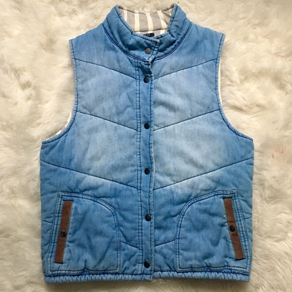 By Corpus puffy vest